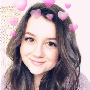 Meet your Posher, Adele